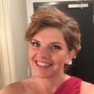 Meet your Posher, Leslie